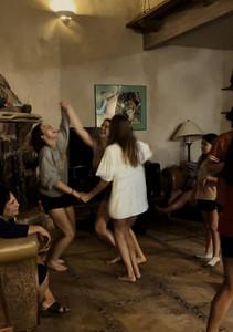 best kitchen dancing songs